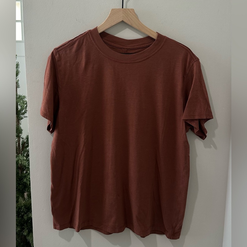 Lululemon cotton top